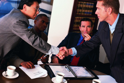 面对法院诉讼，债务人拒不还款怎么办？